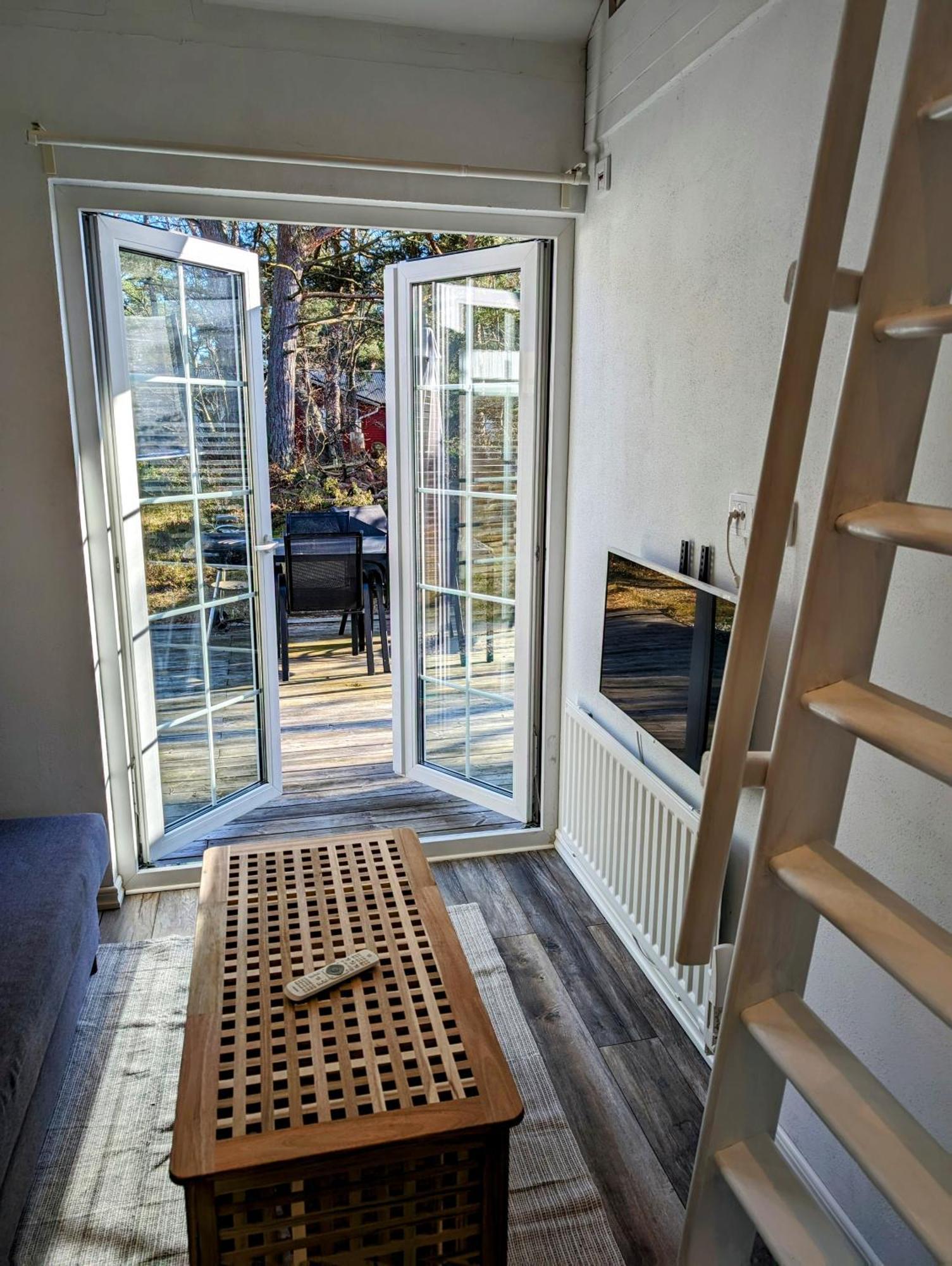 Tiny House 200 M From Kaempinge Beach Hollviken Exterior photo